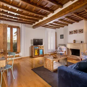 Mytale Luxury Navona Ferienhaus